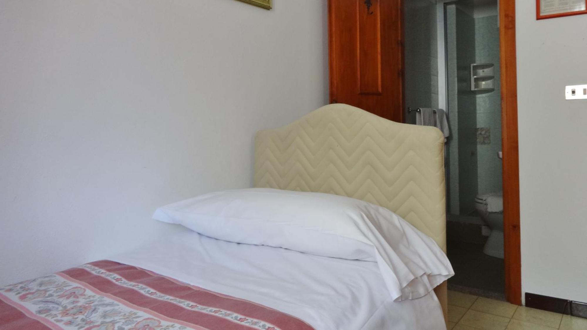 Hotel Piccolo Mondo Бормио Стая снимка