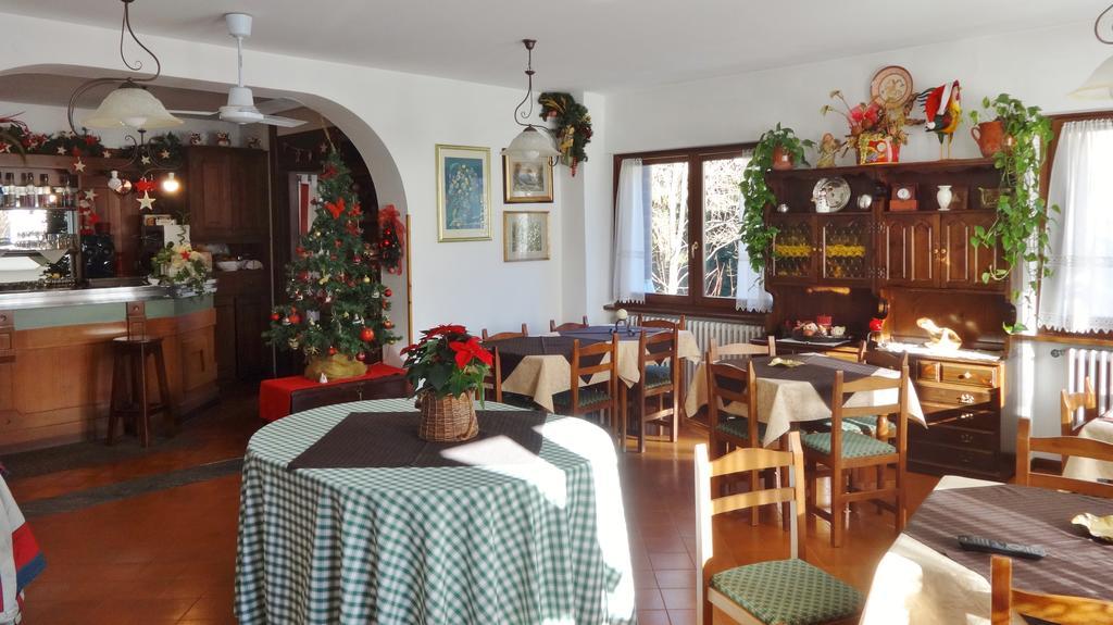 Hotel Piccolo Mondo Бормио Екстериор снимка