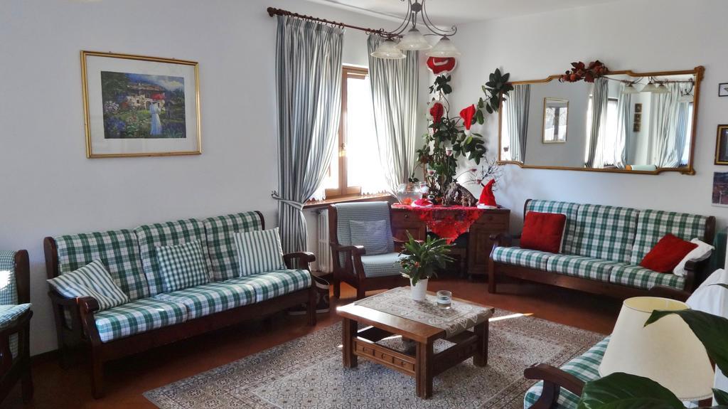 Hotel Piccolo Mondo Бормио Екстериор снимка